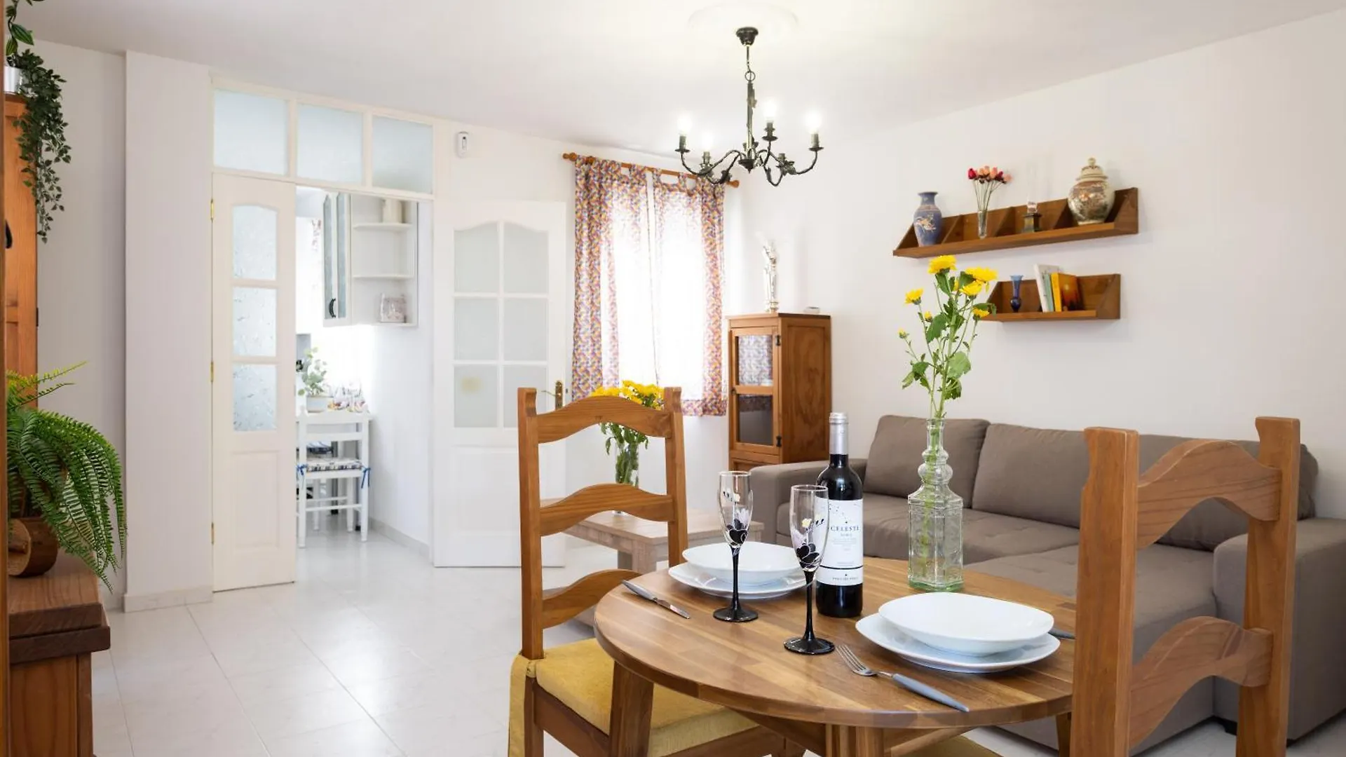 Apartamento Plaza Roja El Médano 0*,  Spanien